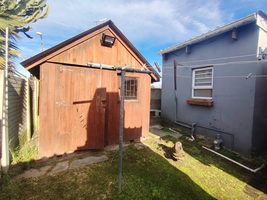2 Bedroom Property for Sale in Sherwood Eastern Cape